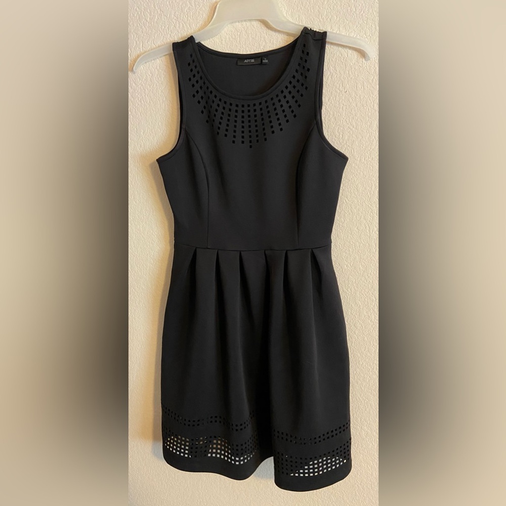 Apt 9 Black Dress with Pockets